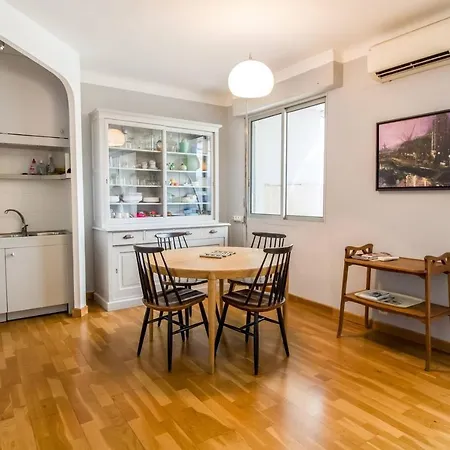 Beautiful Sea View Downtown Apt With Terrace By Guestready דירה