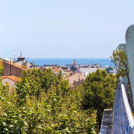 Beautiful Sea View Downtown Apt With Terrace By Guestready דירה *